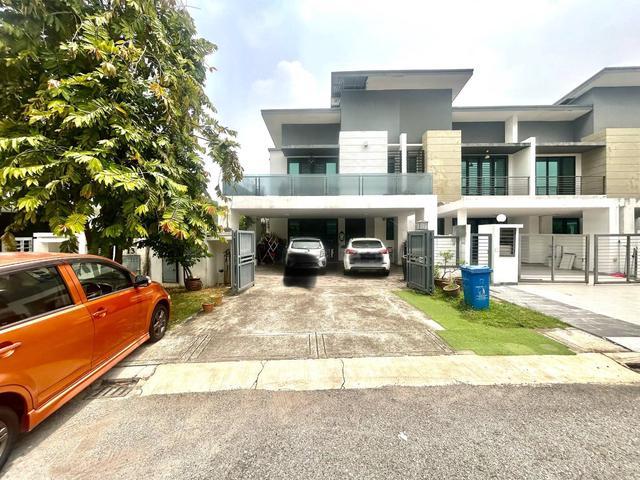 Terraced House for sale in Shah Alam, Petaling