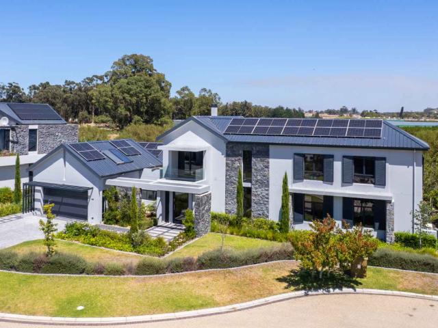 House for rent in Suider-Paarl, Drakenstein Local Municipality
