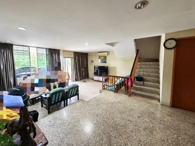 Terraced House for sale in Kuching