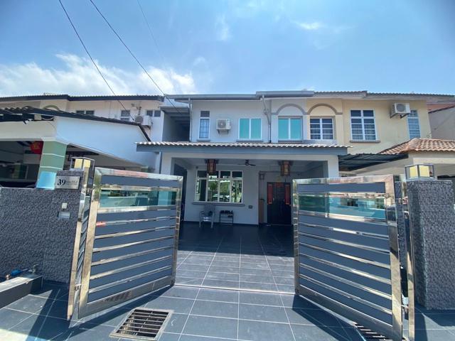 Terraced House for sale in Ujong Pasir, Malaka