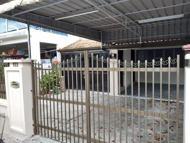 Terraced House for rent in Georgetown, Penang