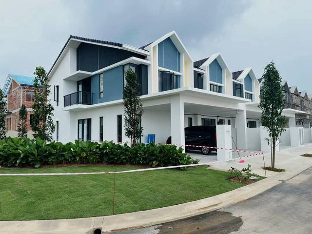 Terraced House for sale in Tanjong Sepat, Selangor
