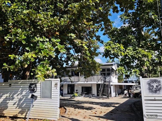 House for sale in Flying Fish Point, Queensland