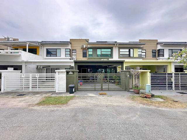 Terraced House for sale in Petaling, Subang Jaya