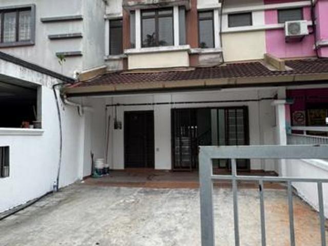 Terraced House for sale in Bandaraya Klang, Klang