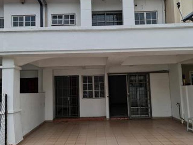 Terraced House for sale in Seksyen 31, Shah Alam