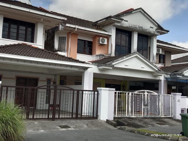 Terraced House for rent in Kuching