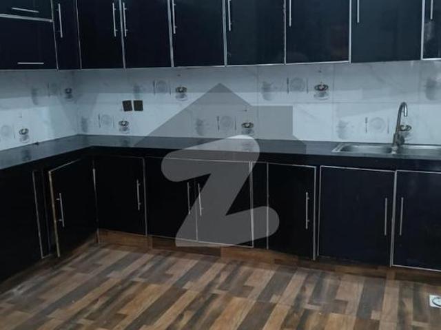 House for sale in Faisalabad, Islamabad Capital Territory