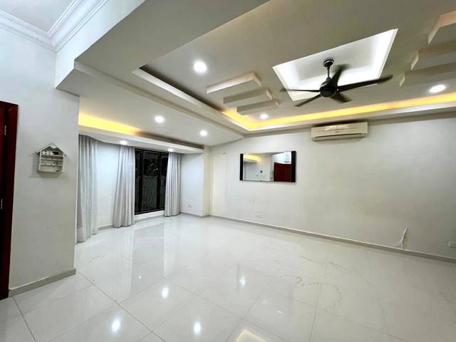 Terraced House for sale in Seri Kembangan, Majlis Bandaraya Subang Jaya