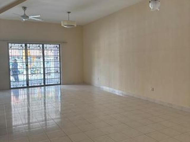 Terraced House for rent in Petaling, Alam Impian