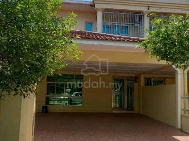 Terraced House for rent in Lajau