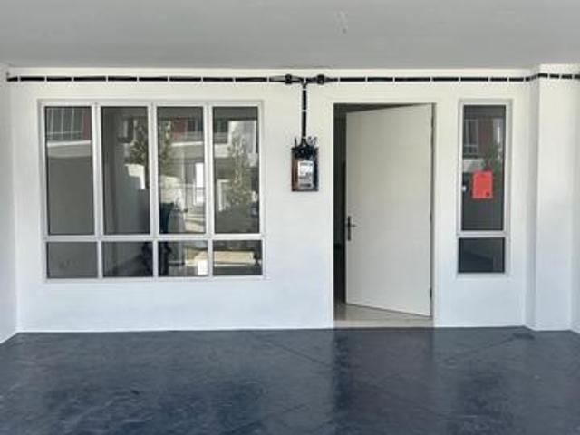 Terraced House for rent in Sendayan Village, Negeri Sembilan