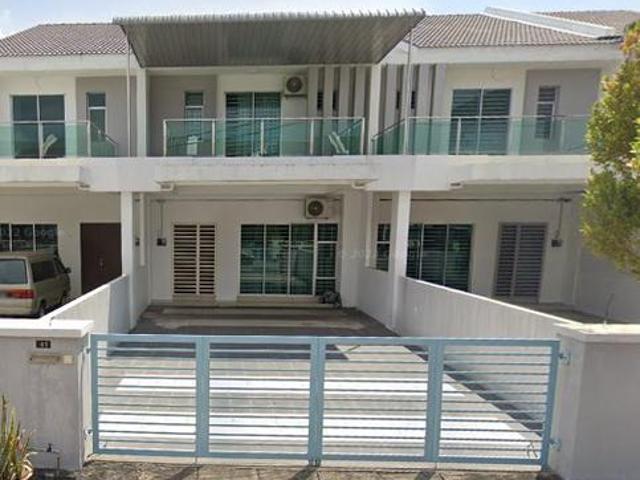 Terraced House for rent in Wellesley, Penang
