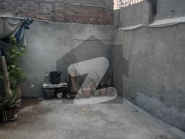 House for sale in Faisalabad, Islamabad Capital Territory