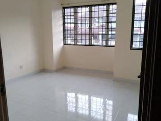 Terraced House for sale in Petaling, Subang Jaya