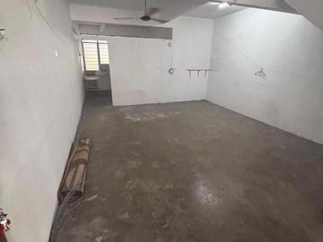 Terraced House for sale in Sabak Bernam, Selangor