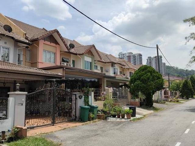 Terraced House for sale in Petaling, Subang Jaya