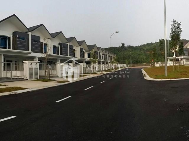 House for rent in Taman Ungku, Johor Bahru