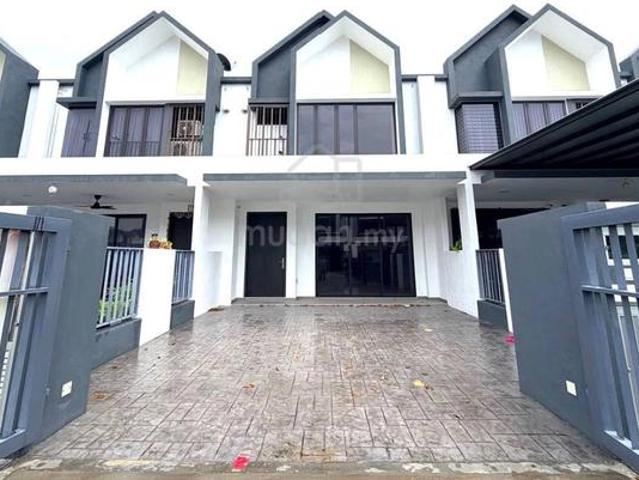 Terraced House for sale in Sepang, Tanjong Sepat