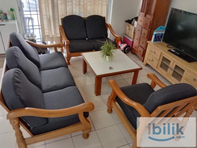 Room for rent in Petaling, Alam Impian