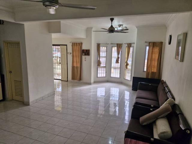 Terraced House for sale in Petaling, Subang Jaya