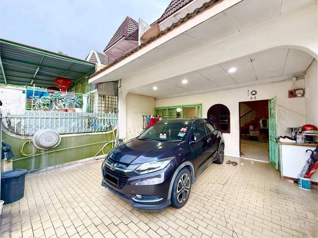 Terraced House for sale in Langat, Selangor
