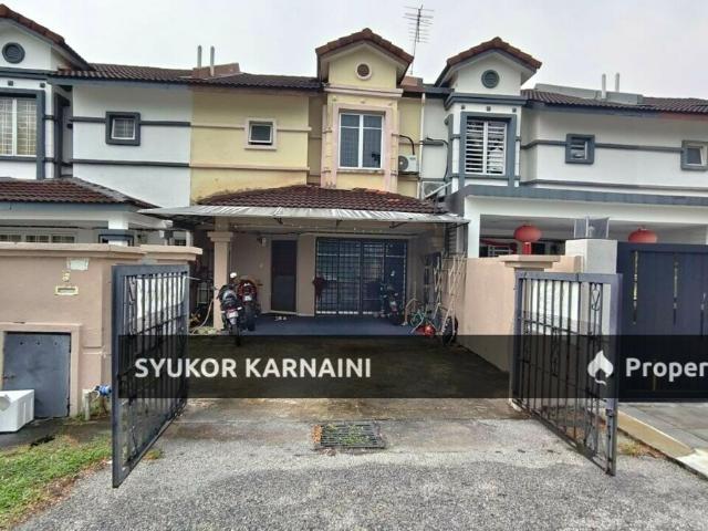 Terraced House for sale in Tanjong Sepat, Selangor