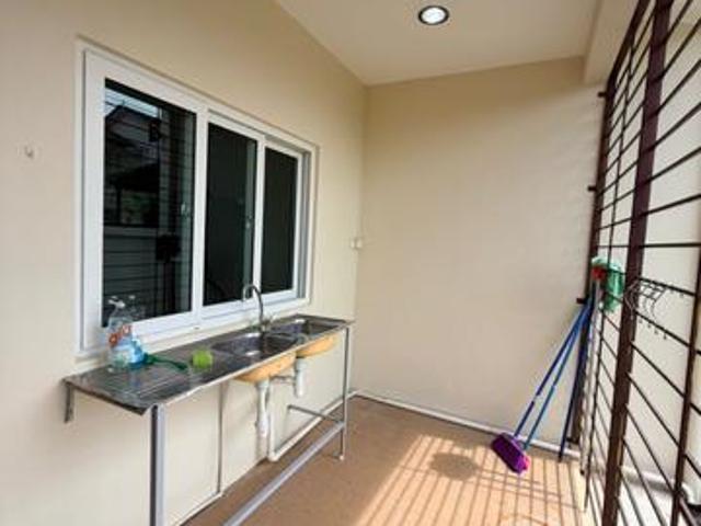 Terraced House for rent in Kuching