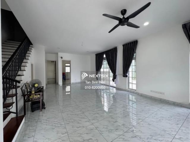 Residential House for sale in Kuching