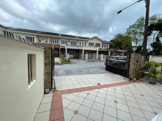 Terraced House for sale in Kuching