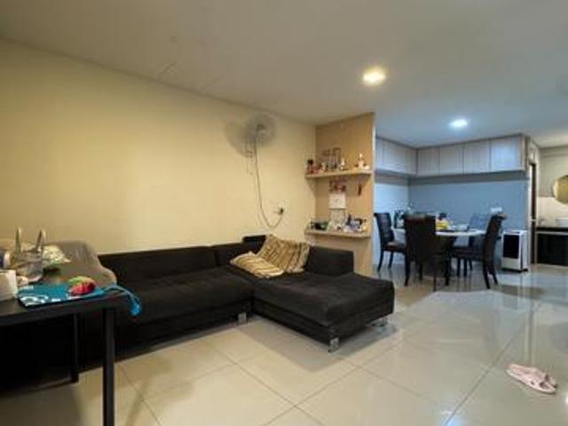 Terraced House for sale in Kuching, Bahagian Kuching