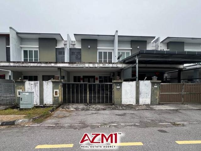 Terraced House for sale in Kuching, Sarawak