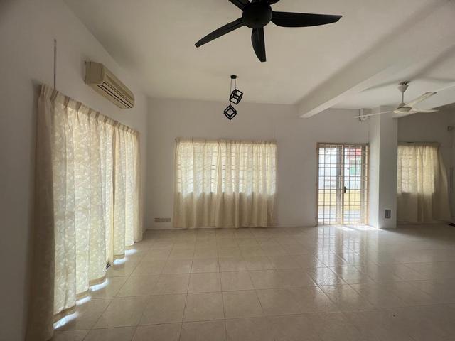 Terraced House for rent in Georgetown, Penang