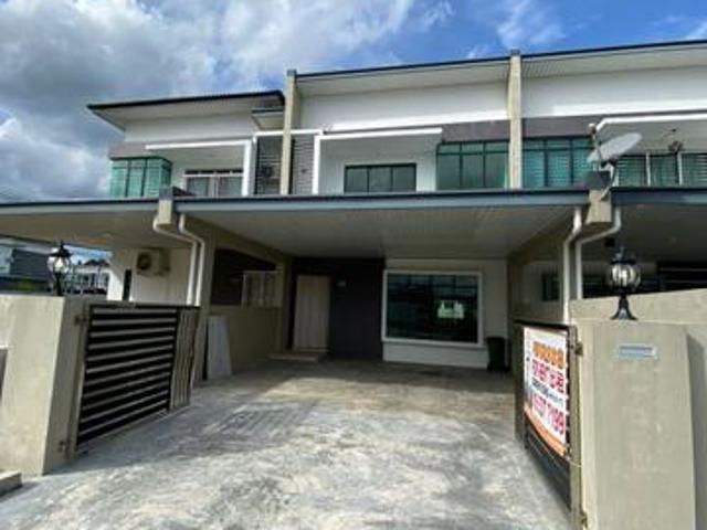 Terraced House for sale in Samarahan, Kota Samarahan