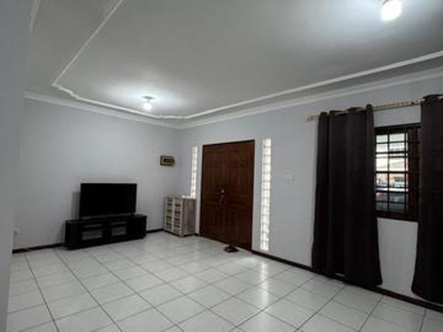 Terraced House for rent in Kuching
