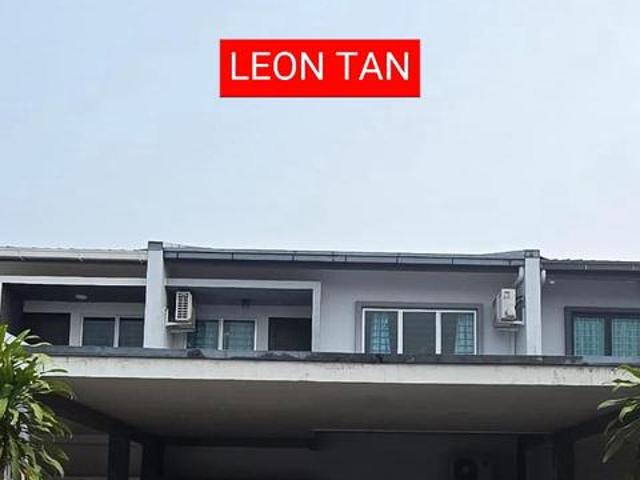 Terraced House for sale in Kuching, Bahagian Kuching