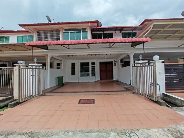 Terraced House for sale in Long Miri, Sarawak