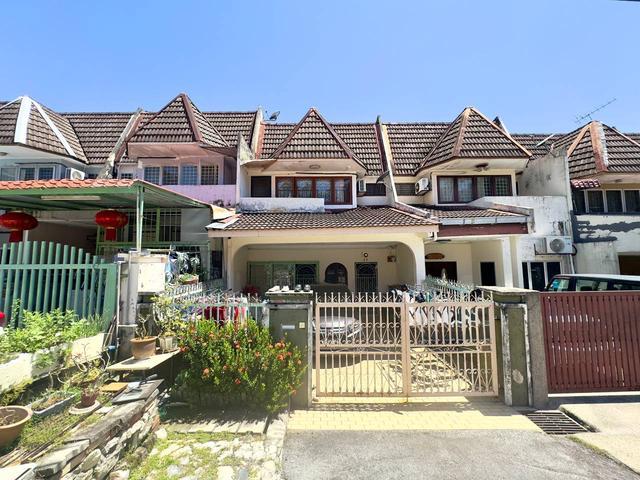 Terraced House for sale in Langat, Selangor