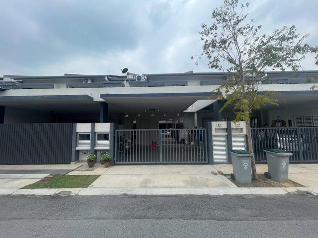 Terraced House for sale in Sendayan Village, Negeri Sembilan