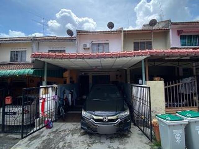 Terraced House for sale in Batu Pahat, Johor