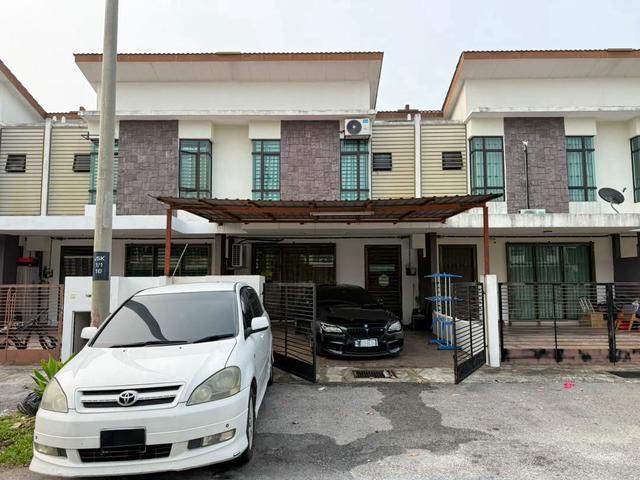 Terraced House for sale in Sepang, Tanjong Sepat