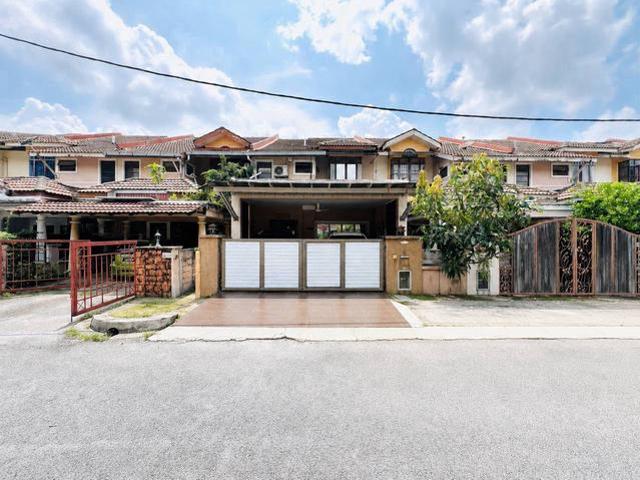 Terraced House for sale in Kota Damansara, Petaling Jaya