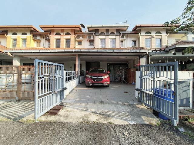 Terraced House for sale in Alam Impian, Selangor