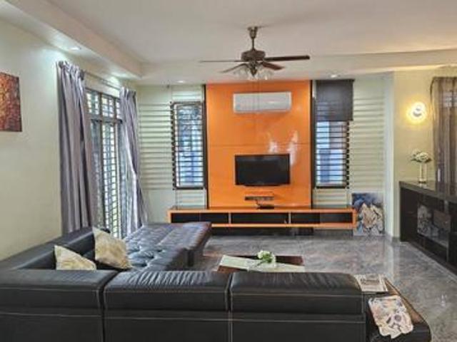 Bungalow for rent in Johore Bahru, Johor