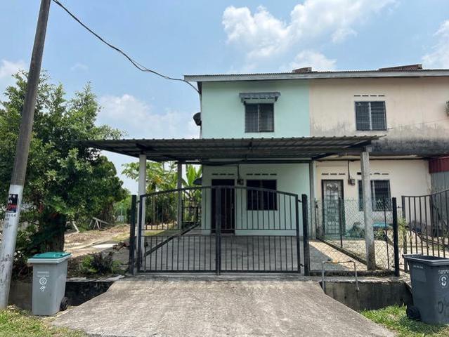 Terraced House for sale in Kluang