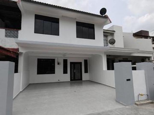 Terraced House for sale in Ulu Tiram, Johor