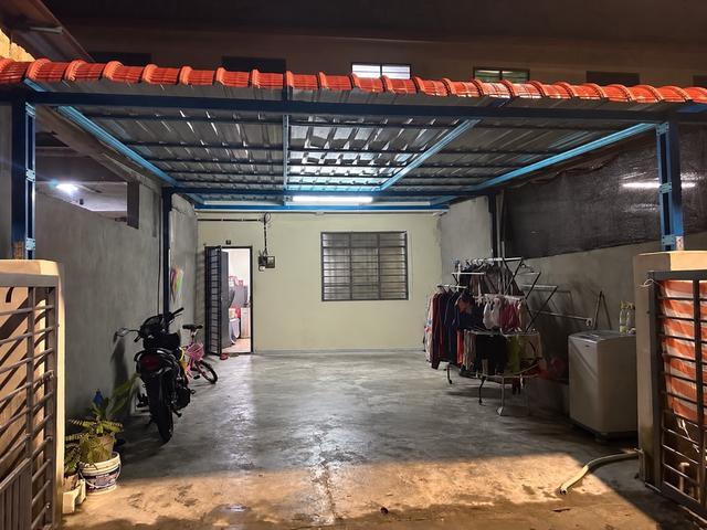 Terraced House for sale in Kluang
