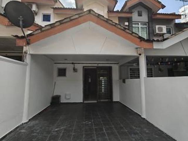 Terraced House for sale in Ulu Tiram, Johor