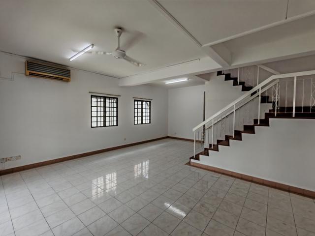 Terraced House for rent in Petaling, Alam Impian