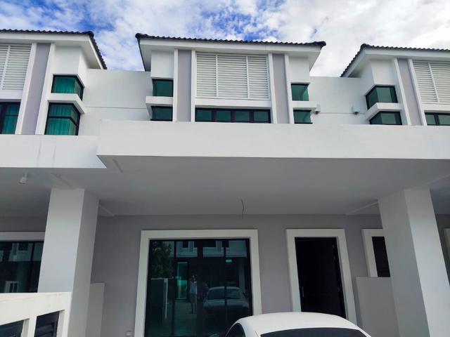 Terraced House for sale in Wellesley, Penang